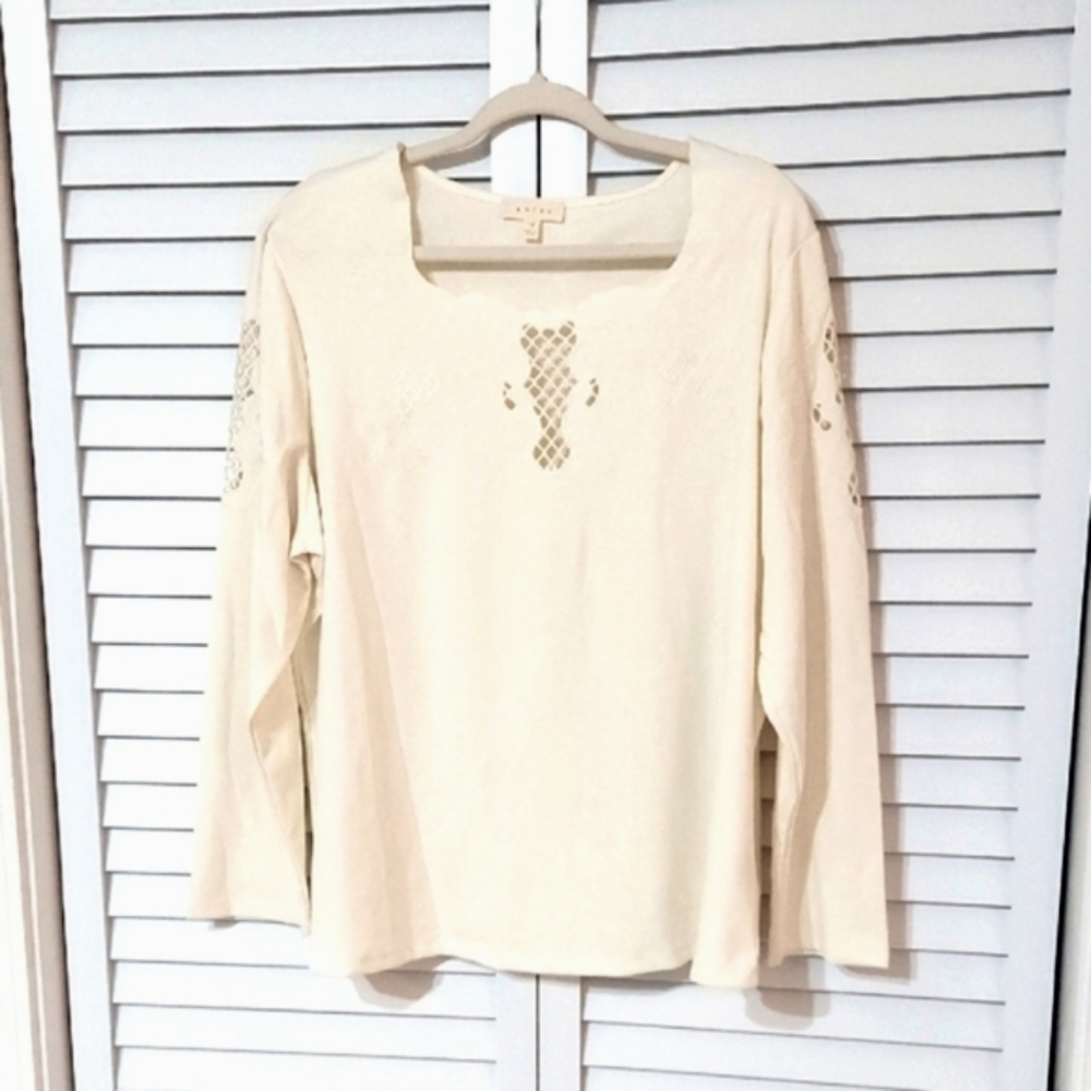 Adiva Top, Size 1X, Lattice Work Detail, Long Sleeve Cream, Cotton Blend, New!!